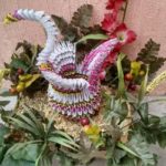 13. Adriana Delgado – Elegante cisne reciclado